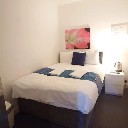 Eurostar Budget - Next To Kings Cross & Eurostar Train Station Лондон