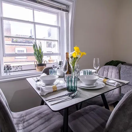 Cosy 2-bedroom In Mayfair 8cb - 4th Floor No Elevator