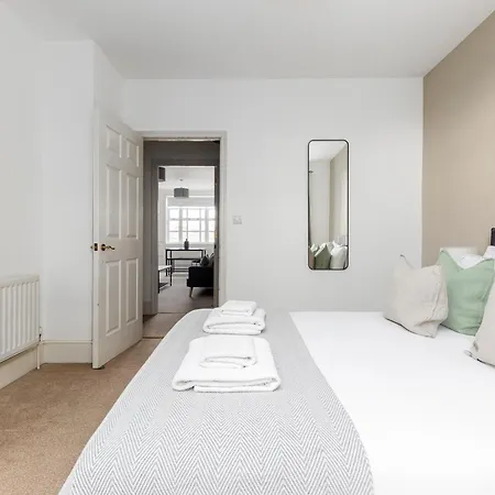 The Hackney Flat - Dnu * London