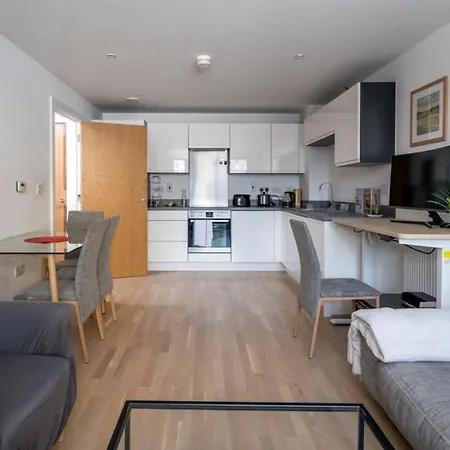 Apartment Wandsworth Deluxe Two-bedroom *