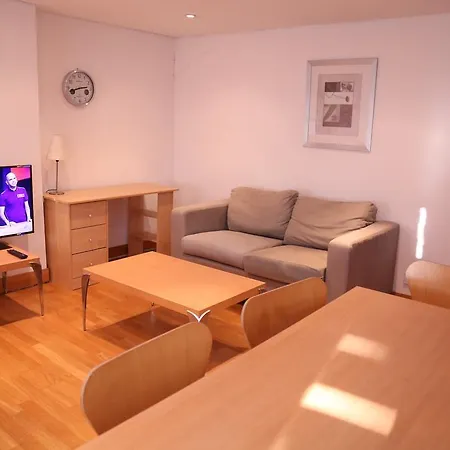 Paddington Southwick Street Apartments * London