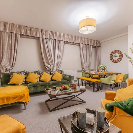 Apartment Stylish Spacious Retreat Luxury 2 Bed Haven 2hs London