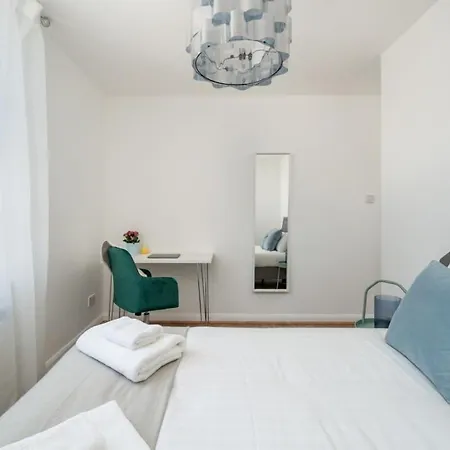 Apartment City Of Lovely Two Bedroom