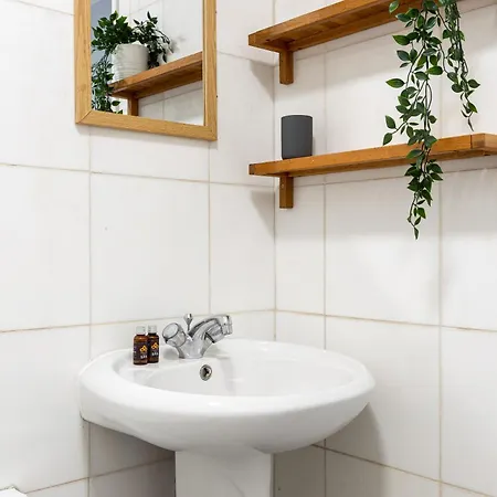 The Aldgate Flat Apartment London