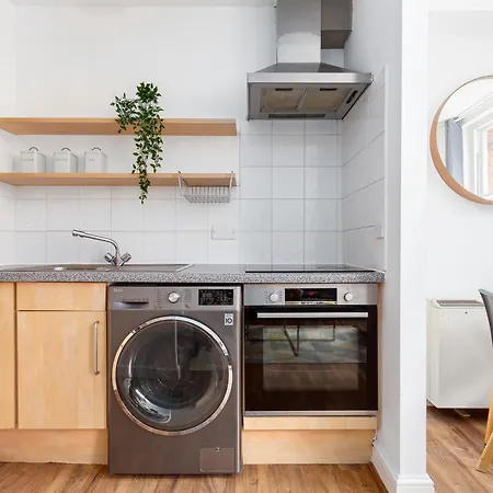 The Aldgate Flat London
