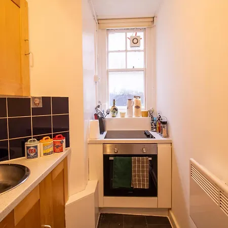 Chic Urban Retreat 1 Bedroom Gem In Covent Garden Apartment London