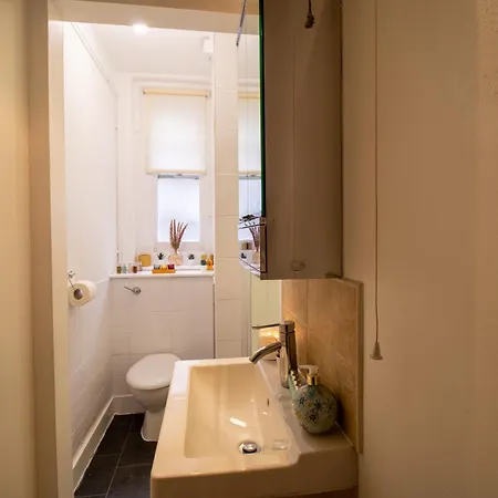 Chic Urban Retreat 1 Bedroom Gem In Covent Garden London