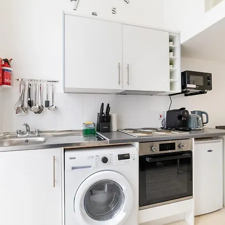 Apartment Cozy In Queen's Garden London