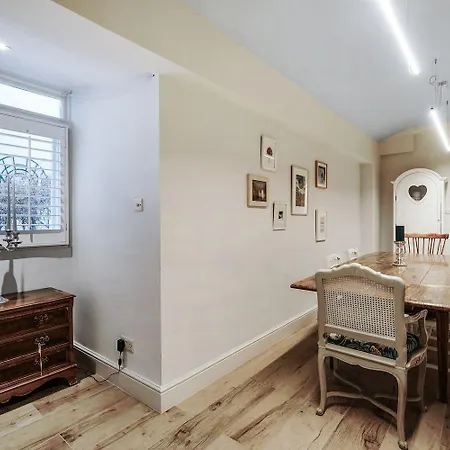 Apartment Hububb Luxury Queen's Gate Garden *