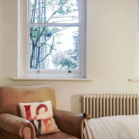 Hububb Luxury Queen's Gate Garden Apartment