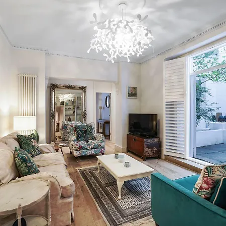 Hububb Luxury Queen's Gate Garden London