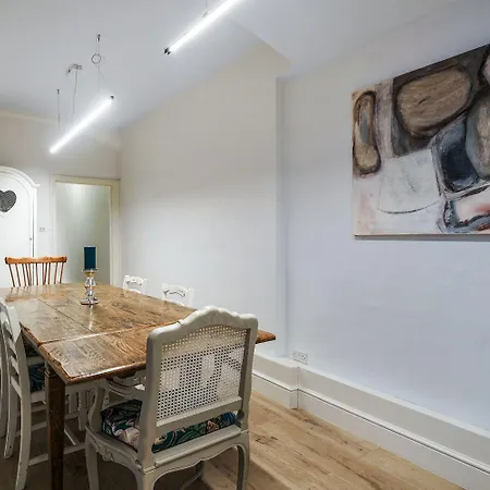 Hububb Luxury Queen's Gate Garden Apartment London