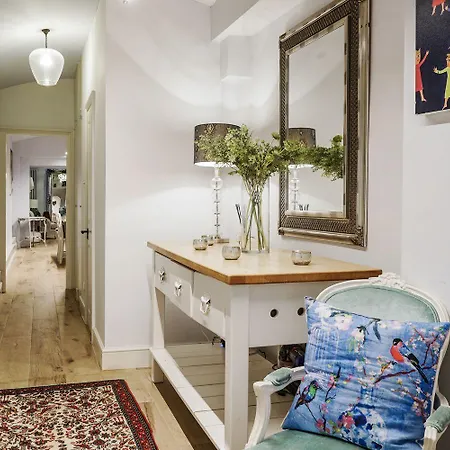 Hububb Luxury Queen's Gate Garden London