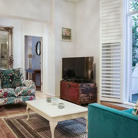 Hububb Luxury Queen's Gate Garden Apartment