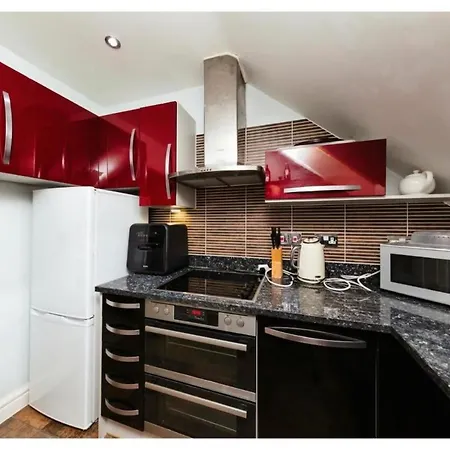 Apartment Chic Croydon 2br Flat - Free Parking *