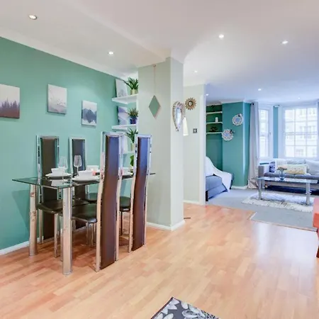 Edgware Road Two Bedroom Apartment London