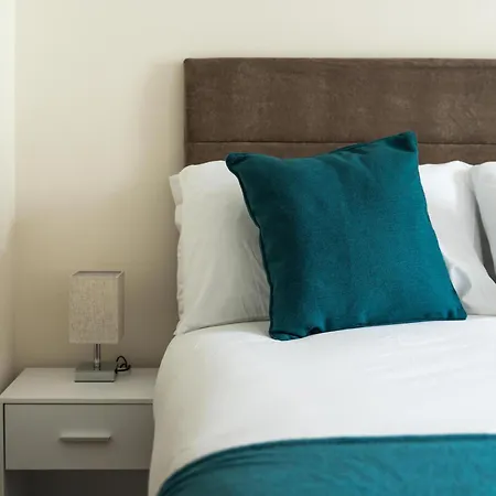 Stylish Near Apartment London