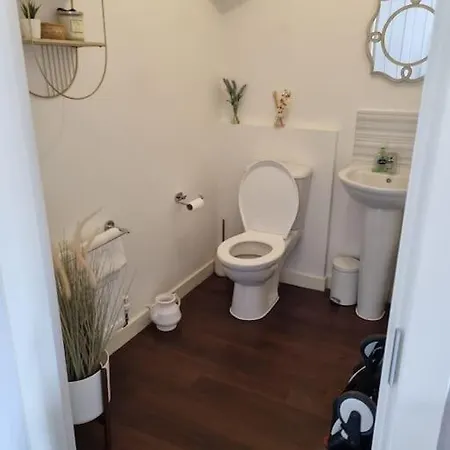 Apartment New Built Immaculate Condition