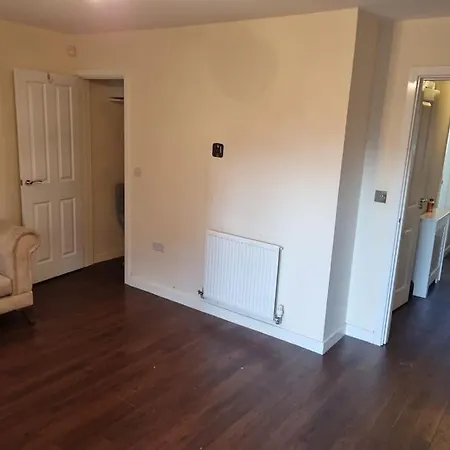 New Built Immaculate Condition Apartment