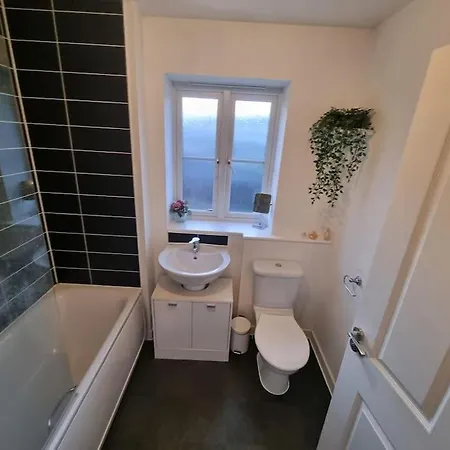 Apartment New Built Immaculate Condition