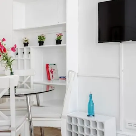Bright 1-bedroom In Chelsea London