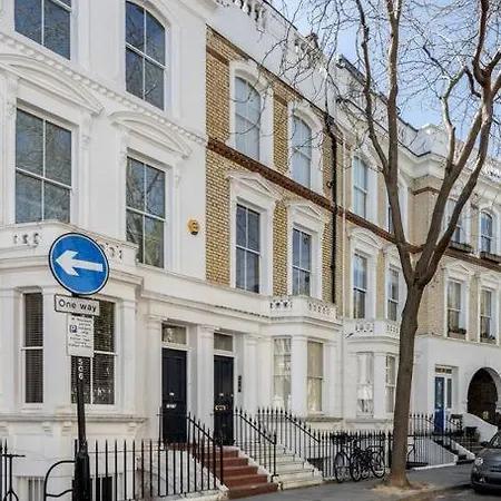 Bright 1-bedroom In Chelsea Apartment *