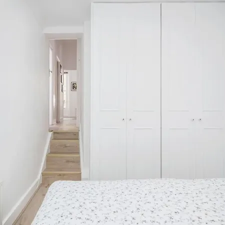 Bright 1-bedroom In Chelsea