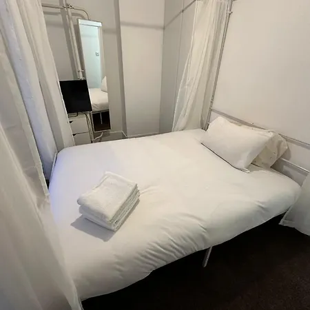 2 Bedroom Flat Wembley