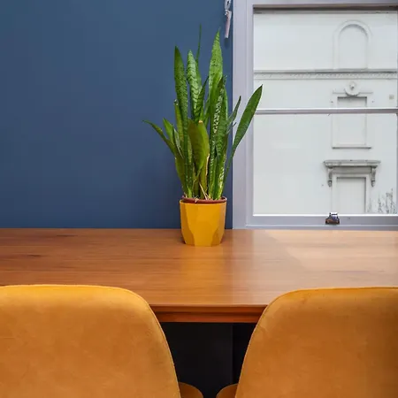 Adorable, Comfy Flat Walk Paddington/elizabeth Stn Apartment *