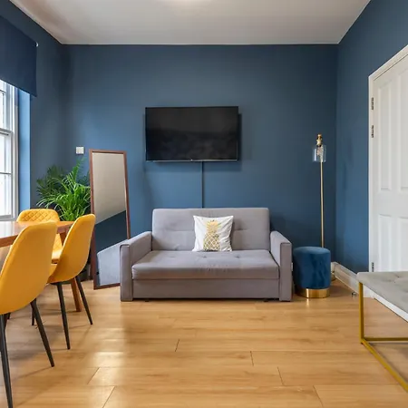 Adorable, Comfy Flat Walk Paddington/elizabeth Stn Apartment