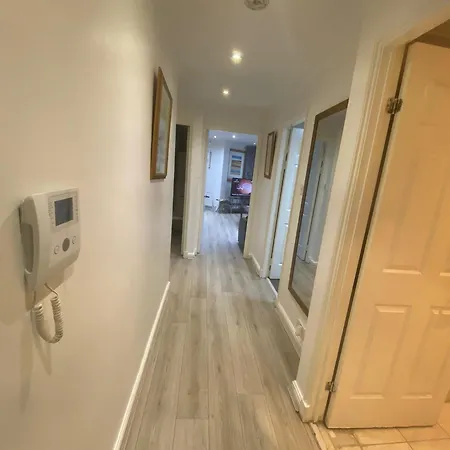 2 Bedroom In Maida Vale London