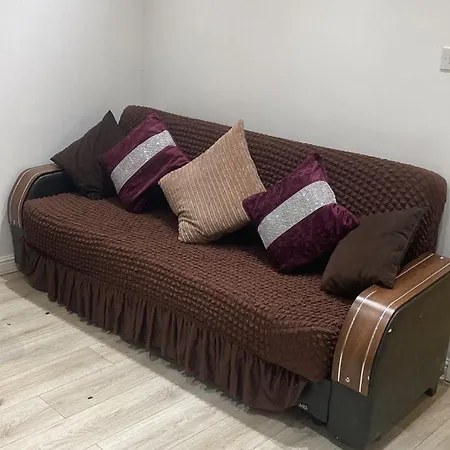 2 Bedroom In Maida Vale Apartment London