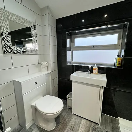 Elegant Large Guest house Beckenham