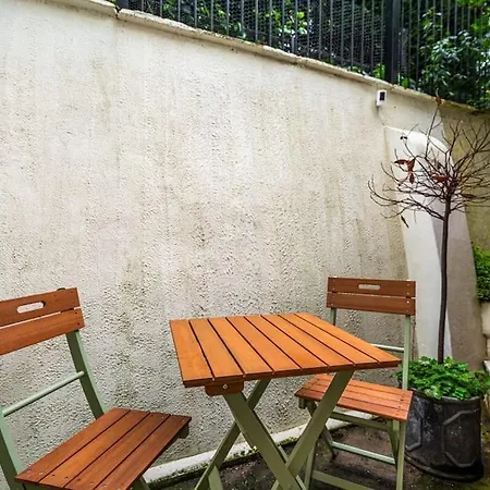 2 Bed / 2 Bath Versace In Knightsbridge * Londres