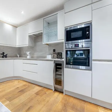 Apartamento 2 Bed / 2 Bath Versace In Knightsbridge