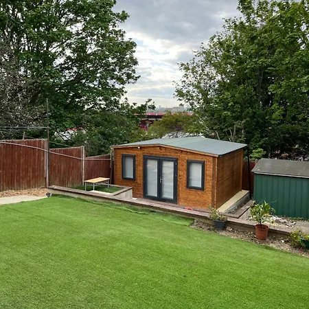 Guest house Charlton, Greenwich Luxury Self Check-in London