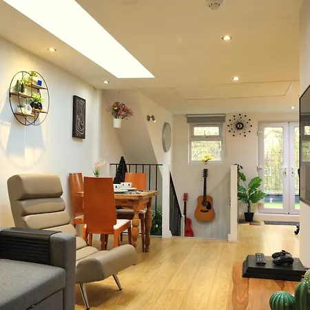 Floor In Islington *