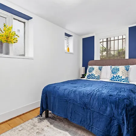 Kensington Station Proximity 2-bedroom Apartment, Walk To Station In 2 Minutes Apartment *