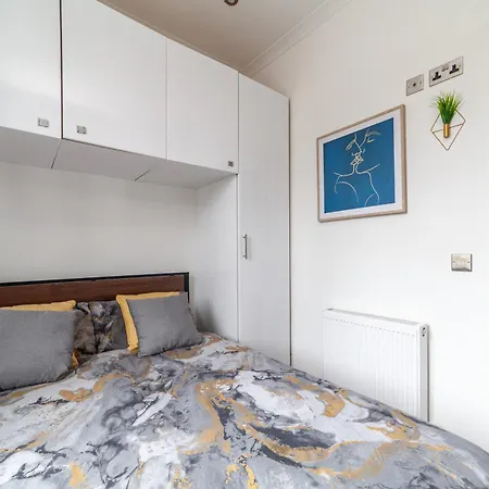 Praed Apartment London