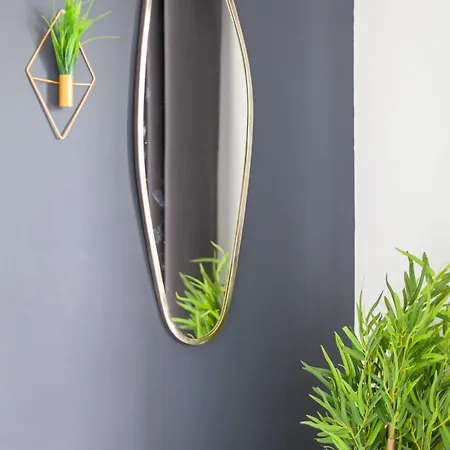 Praed Apartment