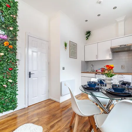 Apartment Praed London
