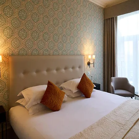 Отель The Petersham Ричмонд