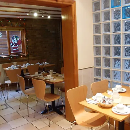 Hotell 65 London