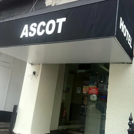 Ascot Hyde Park