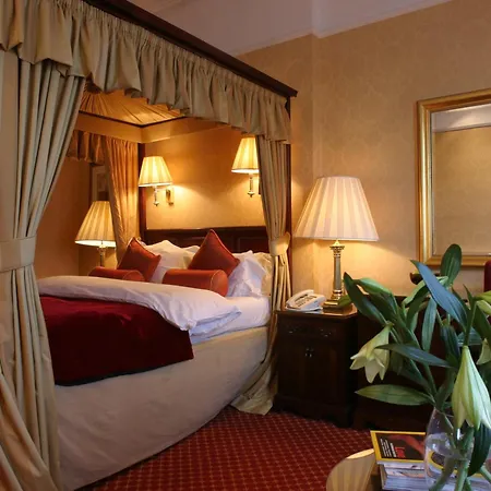 Hotel The Colonnade
