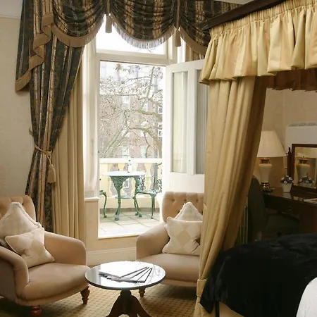Hotel The Colonnade Londen