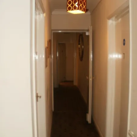 Guest house London Heathrow 3*
