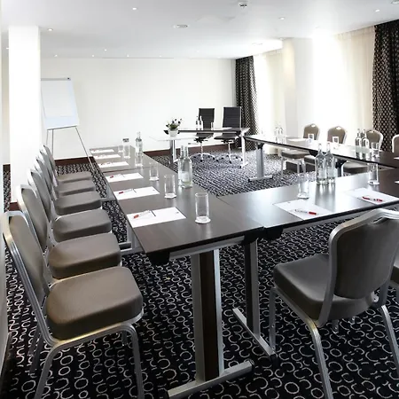 Hotel Park Grand Heathrow Hounslow