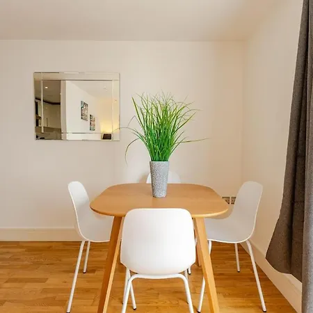 Apartment Brand New Flat In With Car Park