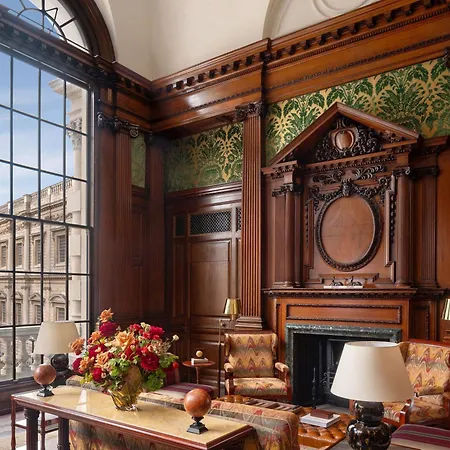 Hotel Raffles At The Owo Londra
